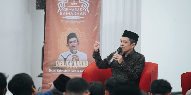 Tabligh Akbar UMM Beri Tips Raih Level Tertinggi Manusia